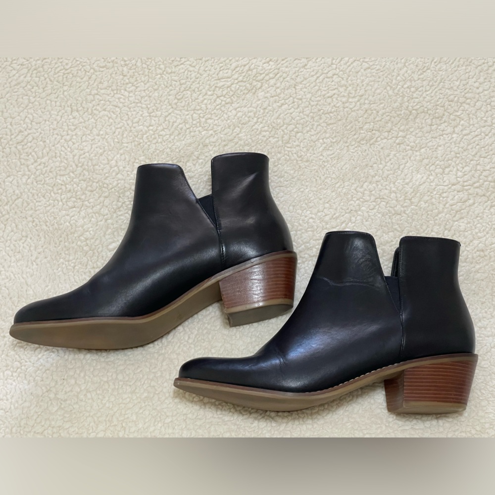 Cole Haan abbot size 9.5 boots